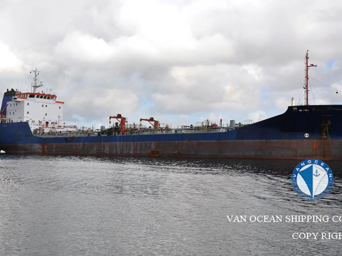 Navio-tanque de óleo/produtos químicos à venda
