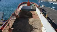 Navio porta-contêineres à venda