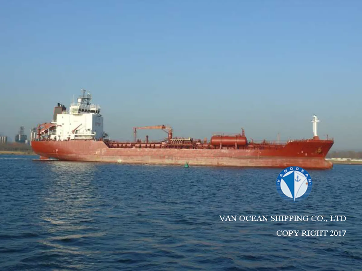 Navio-tanque de óleo/produtos químicos à venda