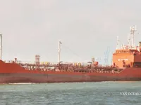 Navio-tanque de óleo/produtos químicos à venda
