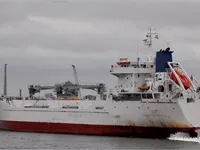 Navio frigorífico à venda