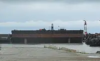 Barcaça à venda