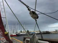 Navio de pesca de arrasto à venda