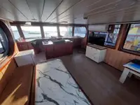 Barcos de trabalho à venda