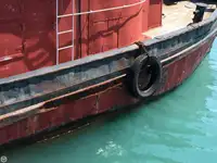 Rebocador à venda
