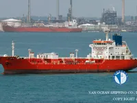 Navio-tanque de óleo/produtos químicos à venda