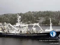 Navio de pesca de arrasto à venda