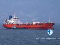Navio-tanque de óleo/produtos químicos à venda