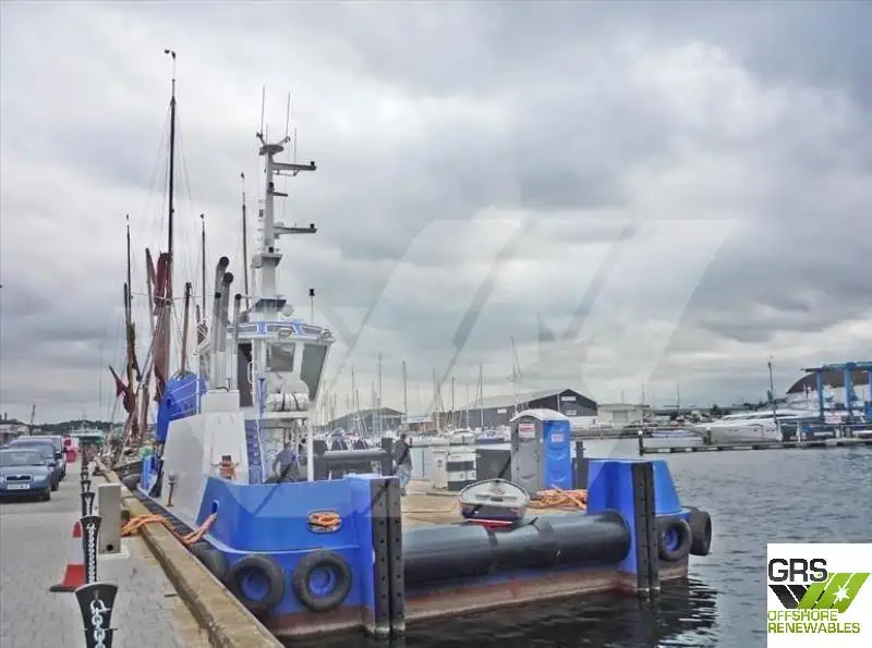 Barcos de trabalho à venda