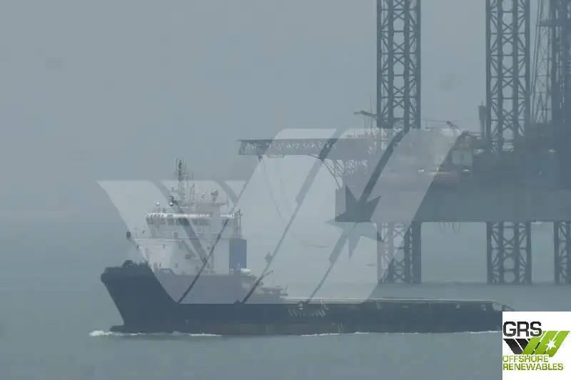 Navio de abastecimento à venda