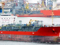 Navio-tanque de óleo/produtos químicos à venda