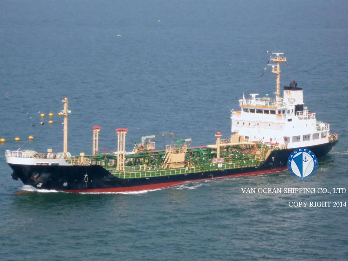 Navio-tanque de óleo/produtos químicos à venda