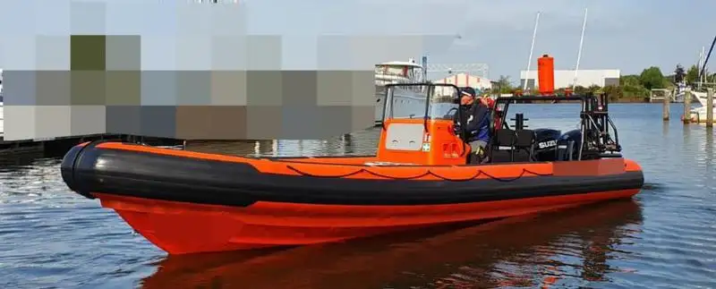 Bote inflável rígido à venda