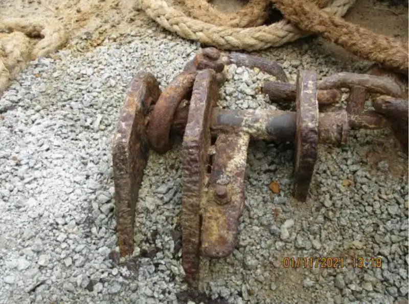 Barcaça à venda