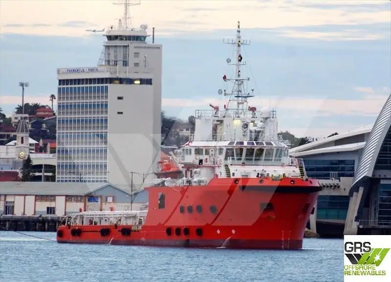 Navio de abastecimento à venda