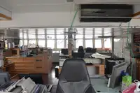 Rebocador à venda