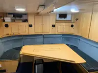 Navio de patrulha à venda