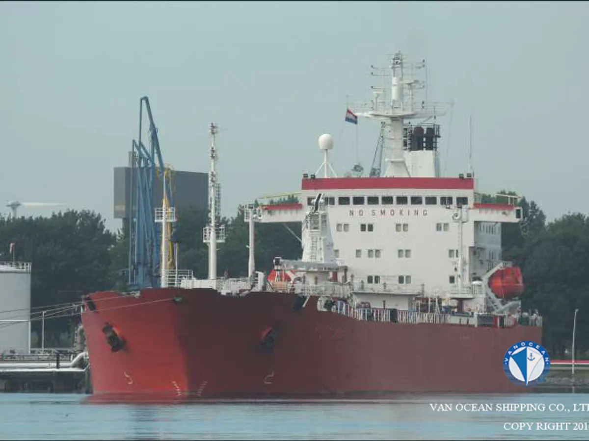 Navio-tanque de óleo/produtos químicos à venda