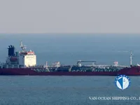 Navio-tanque de óleo/produtos químicos à venda