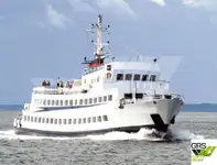 Navio de passageiros à venda