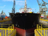 Navio-tanque de óleo/produtos químicos à venda