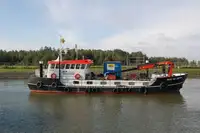 Barcaça à venda