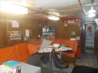 Barco de tripulação à venda