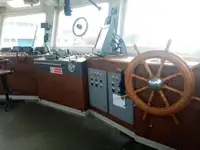 Rebocador à venda