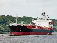 Oil/Chemical tanker à venda