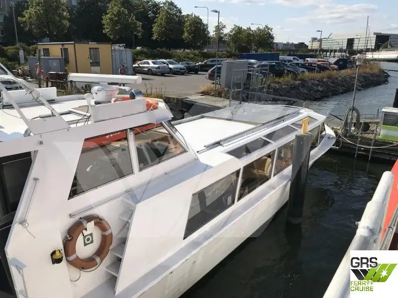 Navio de cruzeiro à venda