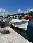 Navio de processamento de peixe à venda