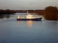 Navio de pesquisa à venda