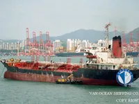 Navio-tanque de óleo/produtos químicos à venda