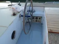 Barcaça à venda