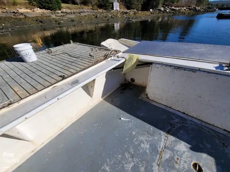 Navio de processamento de peixe à venda