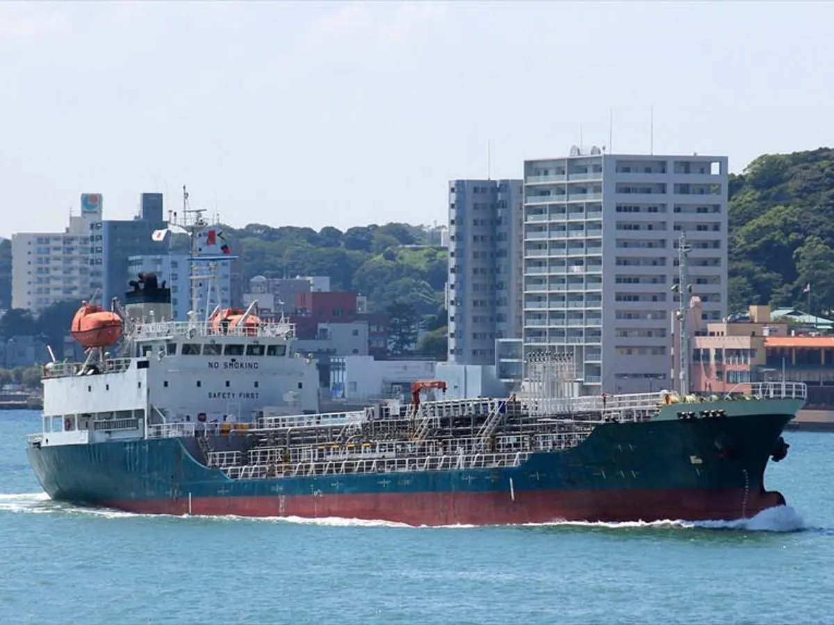 Navio-tanque de óleo/produtos químicos à venda