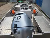 Barcos de trabalho à venda