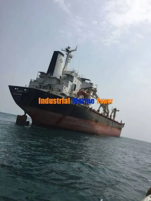 Navio-tanque de óleo/produtos químicos à venda