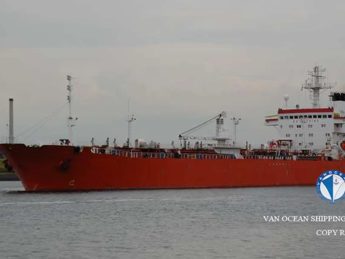 Navio-tanque de óleo/produtos químicos à venda