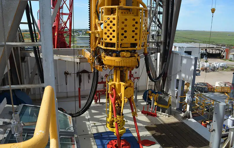 Navio transportador de GNL à venda