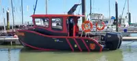 Barco de tripulação à venda