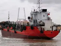 Navio-tanque de óleo/produtos químicos à venda