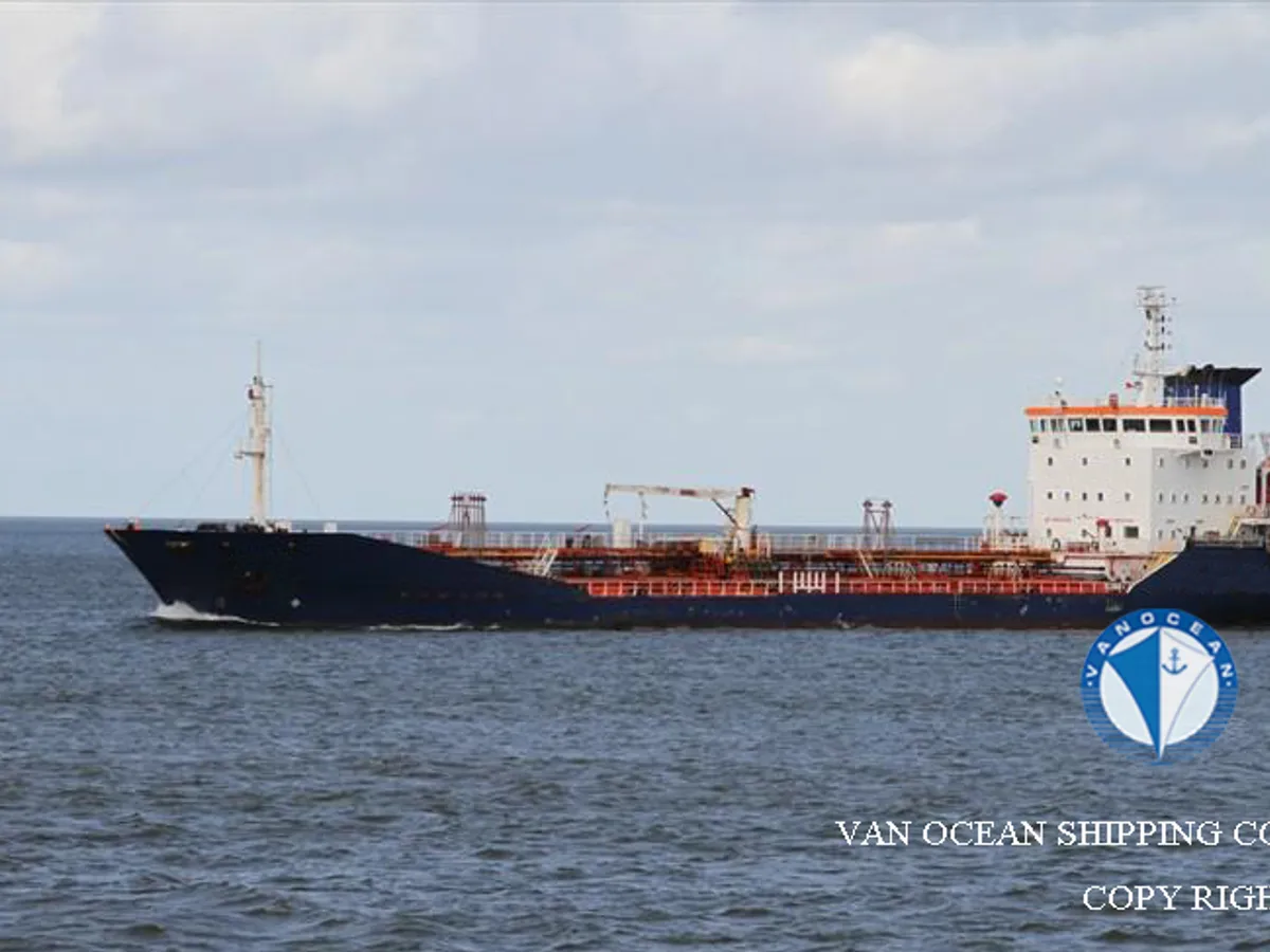 Navio-tanque de óleo/produtos químicos à venda