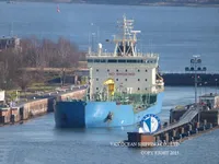Navio-tanque de óleo/produtos químicos à venda