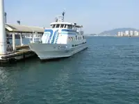 Navio de passageiros à venda