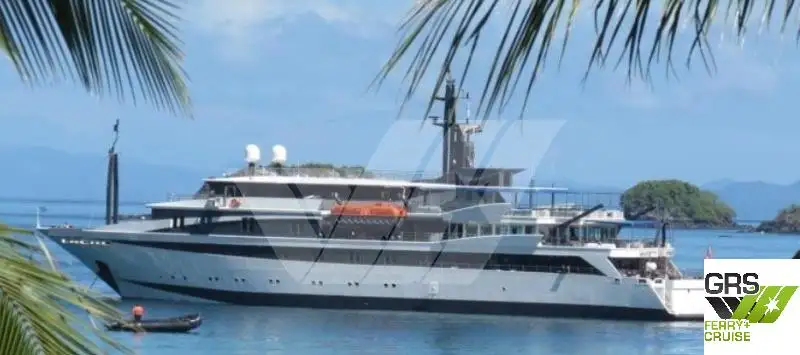 Navio de cruzeiro à venda