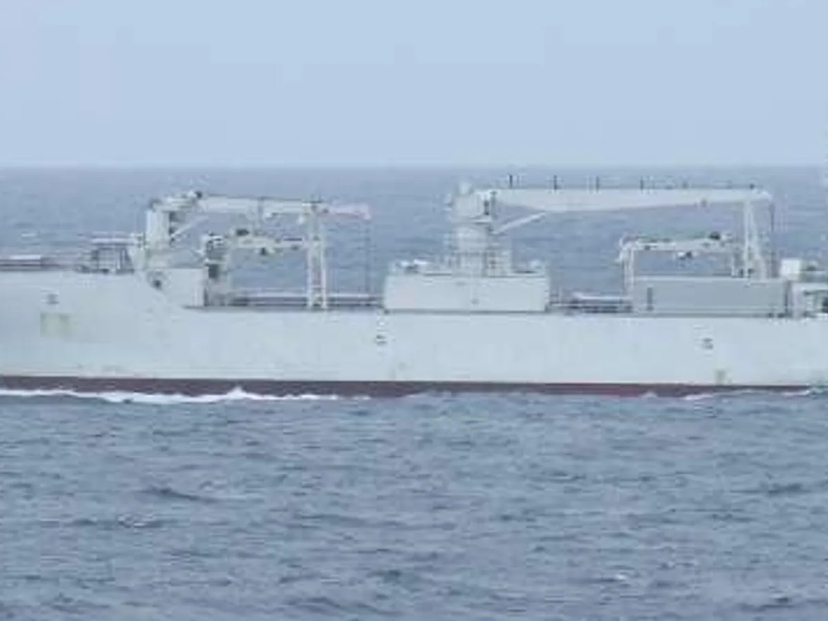 Navio frigorífico à venda