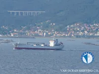 Navio frigorífico à venda