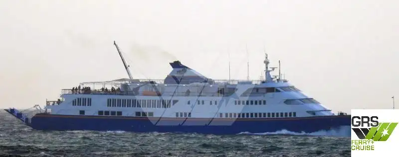 Navio de cruzeiro à venda