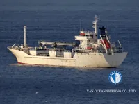 Navio frigorífico à venda